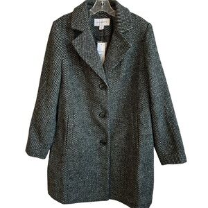 NWT Liz Claiborne Black/White Wool Blend
Coat, size L